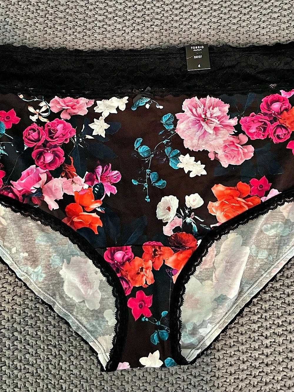 Torrid Floral Lace Trim Brief Panty Size 4 NWT